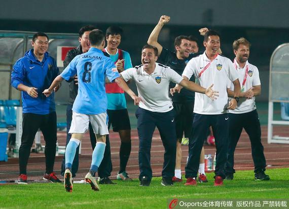  亚特兰大青训瑰宝独造三球闪耀全场  